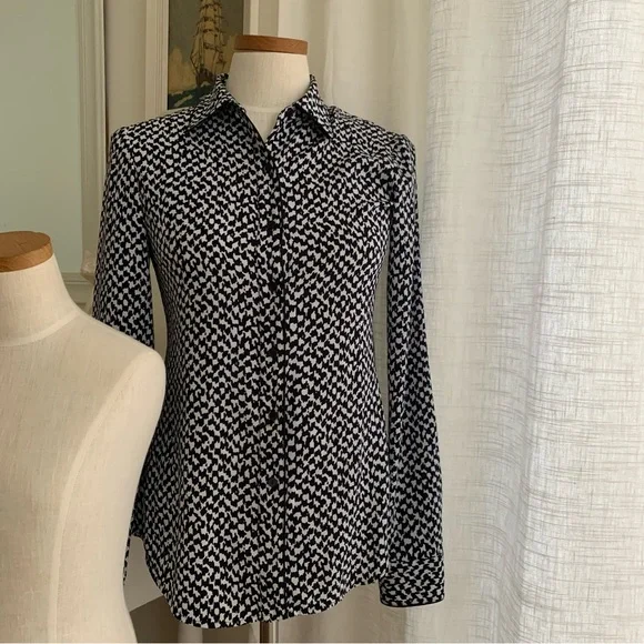 Theory Black White Houndstooth Button Down Blouse - Picture 1 of 7